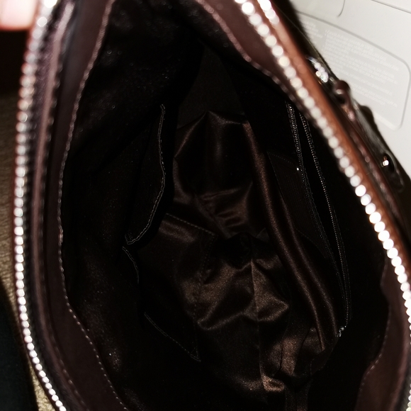 Purse - Picture 7 of 9